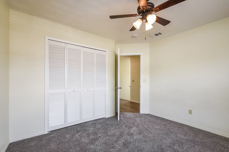 2,140/Mo, 9474 Chandon Dr Orlando, FL 32825 Bedroom View 2