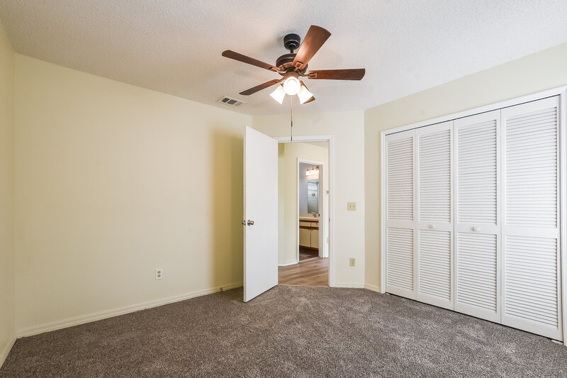 2,140/Mo, 9474 Chandon Dr Orlando, FL 32825 Bedroom View 4