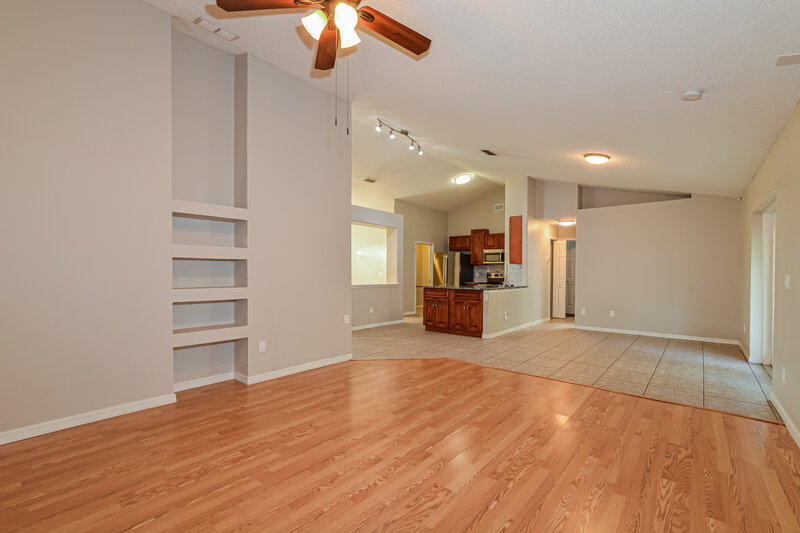 2,140/Mo, 11248 Cypress Leaf Dr Orlando, FL 32825 Living Room View