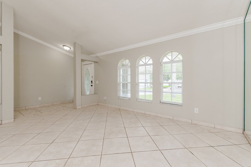 2,745/Mo, 2708 Ashley Ct Kissimmee, FL 34743 Living Room View 2