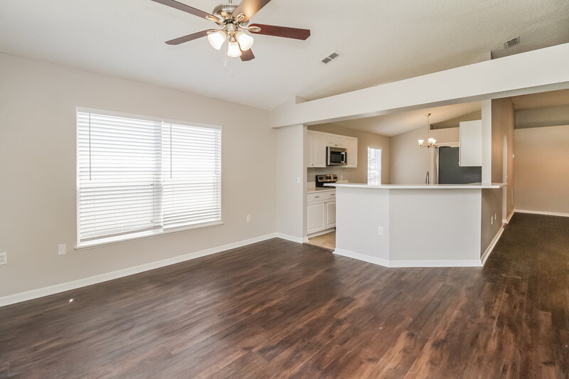 3,340/Mo, 545 Wekiva Bluff St Apopka, FL 32712 Living Room View