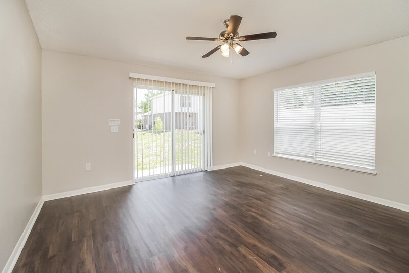 3,340/Mo, 545 Wekiva Bluff St Apopka, FL 32712 Dining Room View