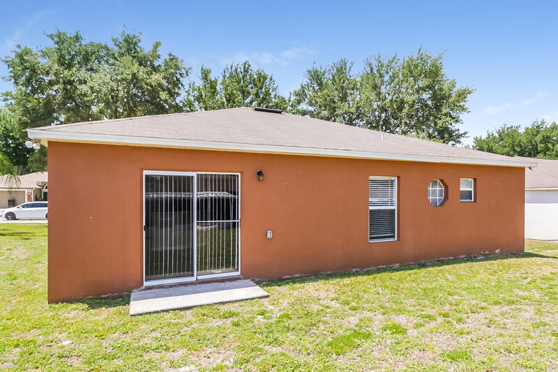 3,340/Mo, 545 Wekiva Bluff St Apopka, FL 32712 Rear View