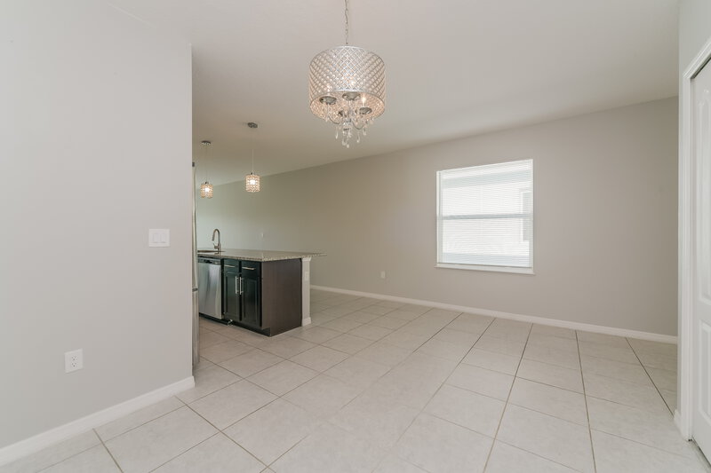 2,030/Mo, 2292 Canyon Breeze Ave Kissimmee, FL 34746 Dining Room View 2