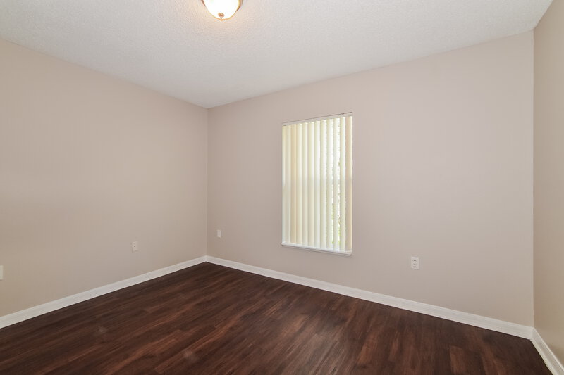 1,740/Mo, 499 Katherwood Ct Deltona, FL 32738 Bedroom View 3