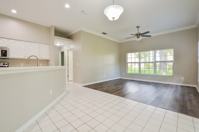 2,115/Mo, 2294 Lake Pointe Cir Leesburg, FL 34748 Floorplan View 2