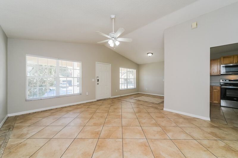 1,785/Mo, 143 Diamond Ridge Blvd Auburndale, FL 33823 Living Room View