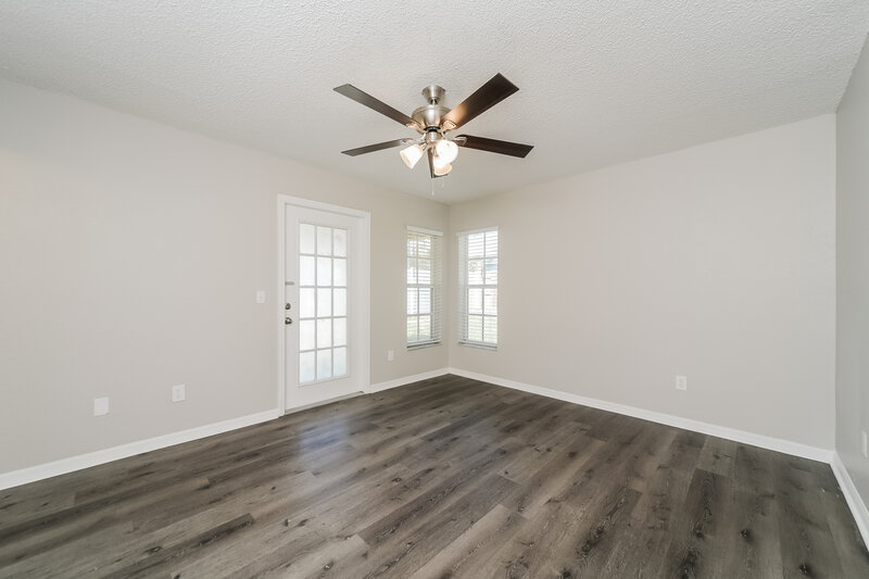 1,785/Mo, 143 Diamond Ridge Blvd Auburndale, FL 33823 Main Bedroom View