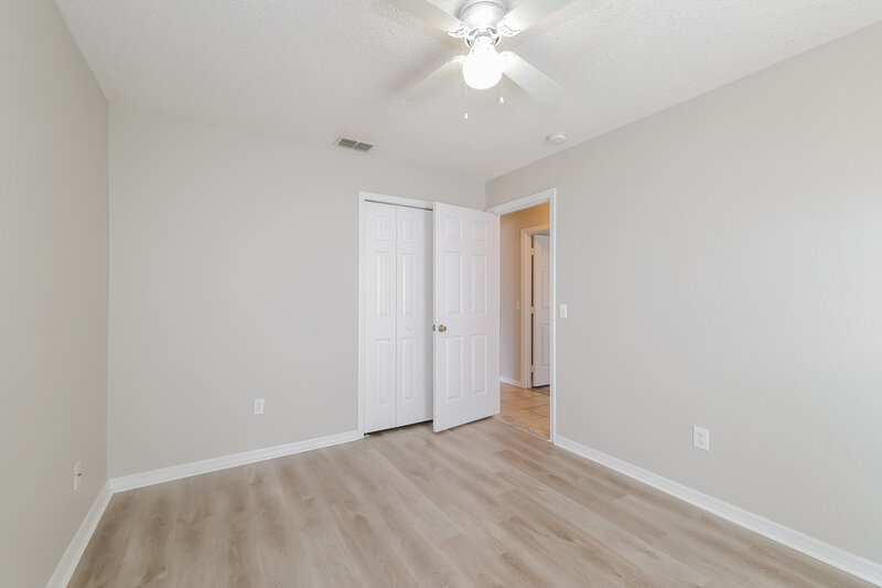 1,835/Mo, 143 Diamond Ridge Blvd Auburndale, FL 33823 Bedroom View