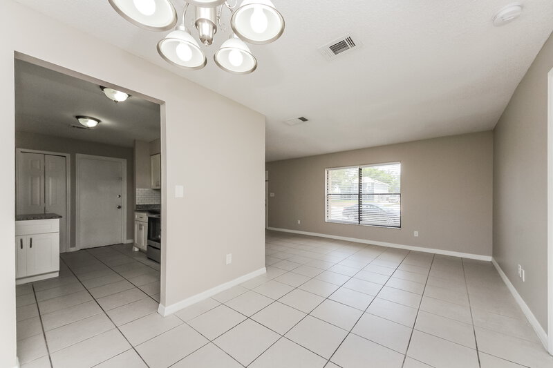 1,935/Mo, 605 Madrid Dr Kissimmee, FL 34758 Dining Room View