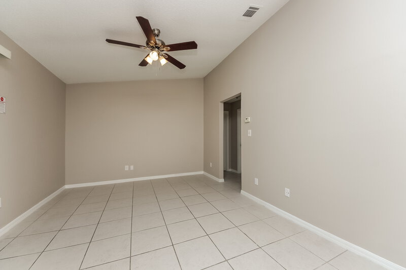 1,935/Mo, 605 Madrid Dr Kissimmee, FL 34758 Family Room View