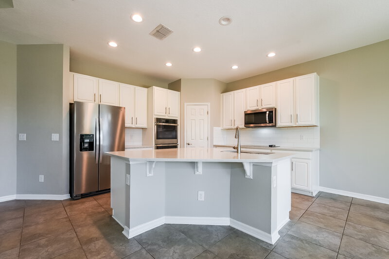 2,675/Mo, 3870 Cabo Rojo Dr Saint Cloud, FL 34772 Kitchen View