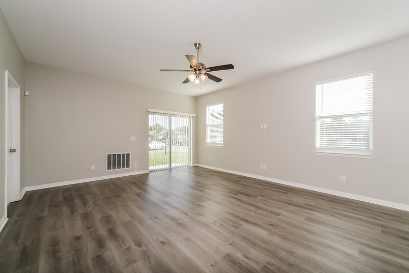 1,985/Mo, 2181 Grasmere View Pkwy N Kissimmee, FL 34746 Living Room View