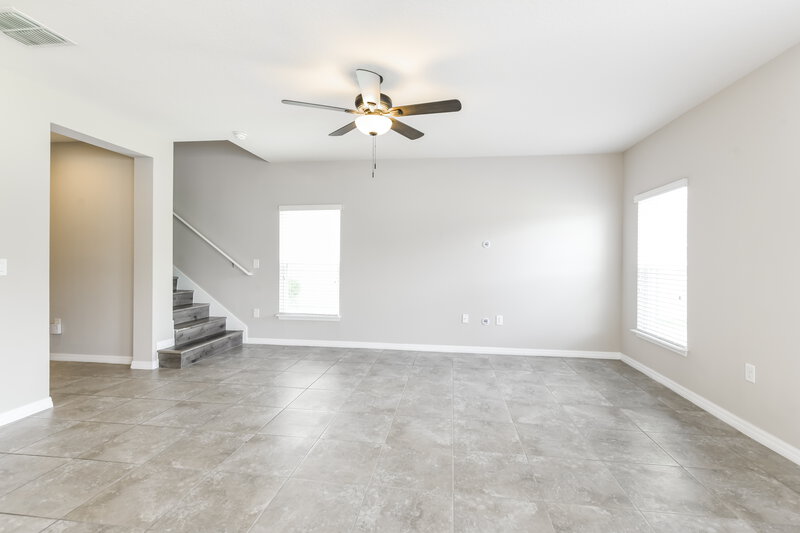 2,545/Mo, 17373 Bracken Fern Ln Clermont, FL 34714 Living Room View