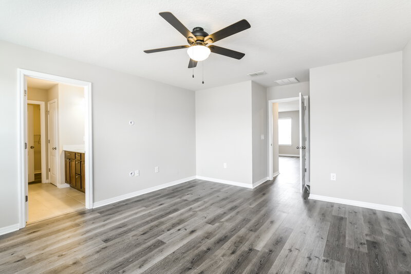 2,545/Mo, 17373 Bracken Fern Ln Clermont, FL 34714 Main Bedroom View