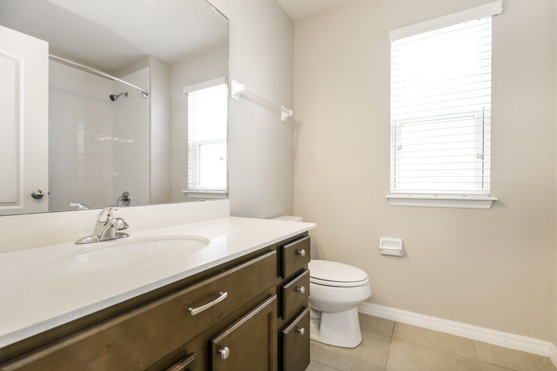 2,545/Mo, 17373 Bracken Fern Ln Clermont, FL 34714 Bathroom View
