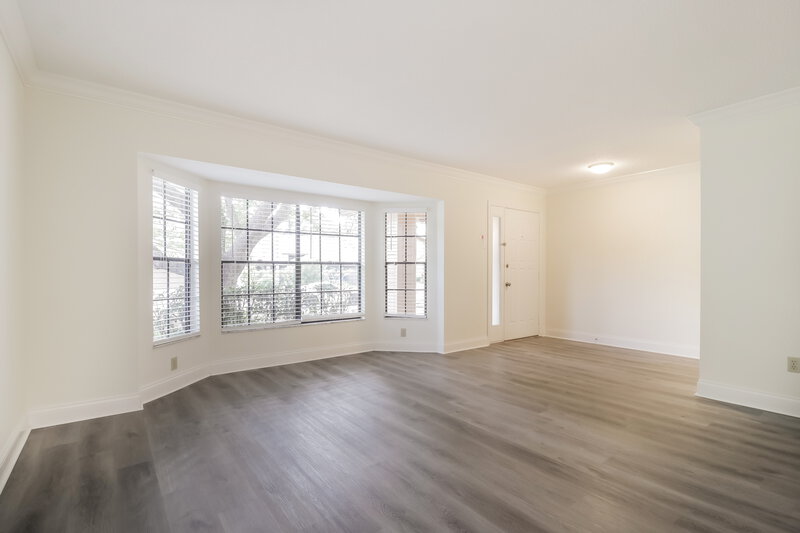 2,360/Mo, 3470 Paisley Cir Orlando, FL 32817 Living Room View 2