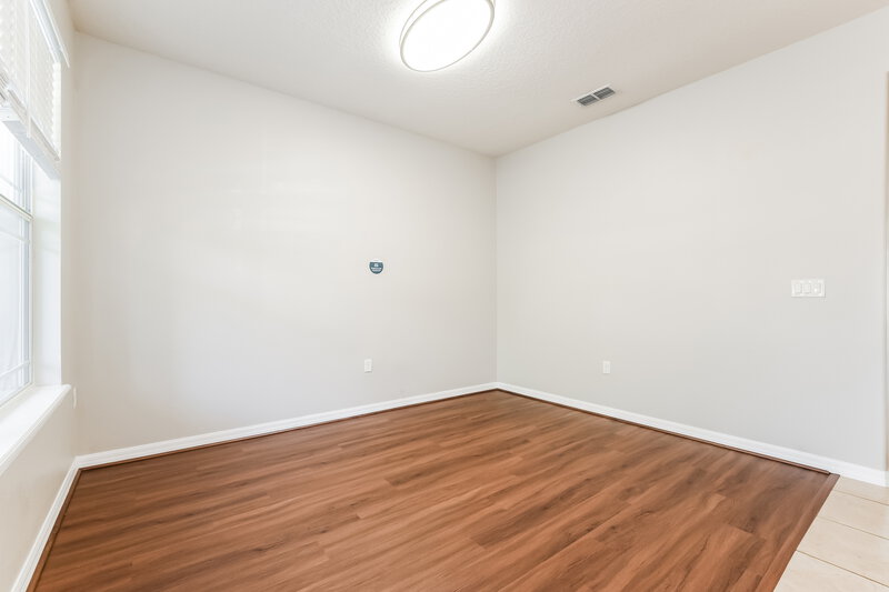 2,715/Mo, 7363 Azalea Cove Cir Orlando, FL 32807 Bedroom View