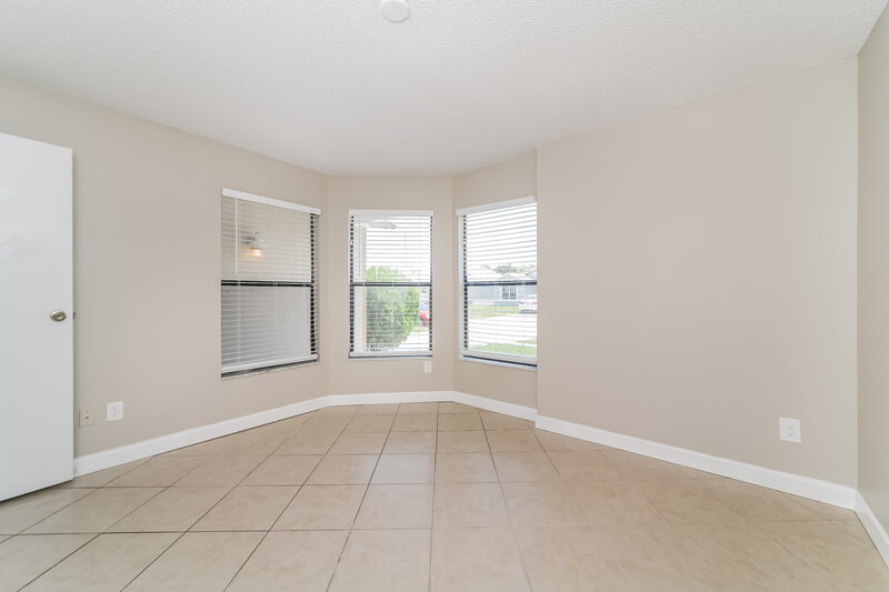 2,620/Mo, 3422 Burlington Dr Orlando, FL 32837 Bedroom View
