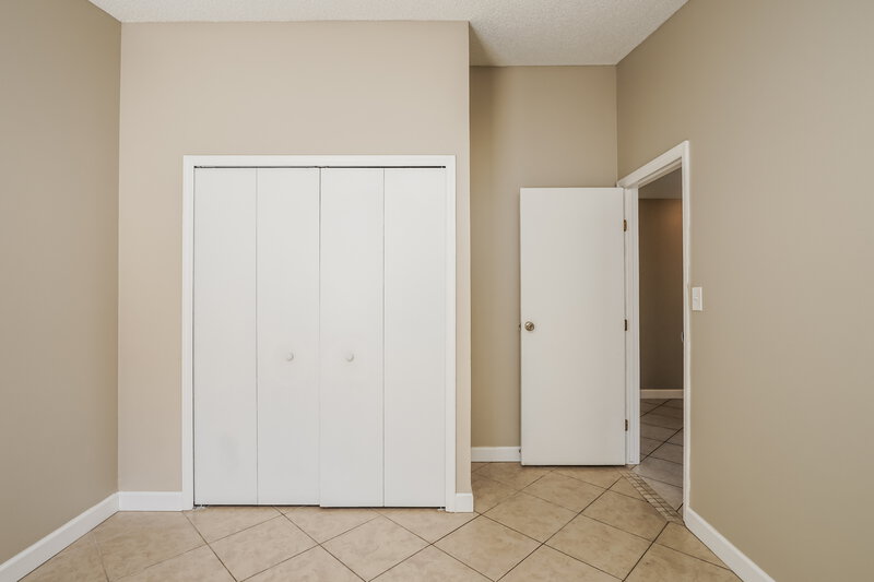 3,710/Mo, 3422 Burlington Dr Orlando, FL 32837 Bedroom View 5