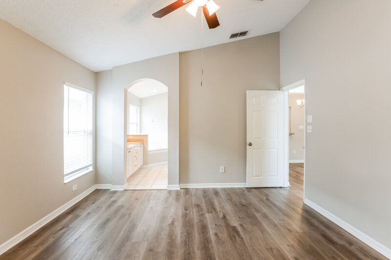 2,405/Mo, 7920 Oakstone Ct Orlando, FL 32822 Main Bedroom View
