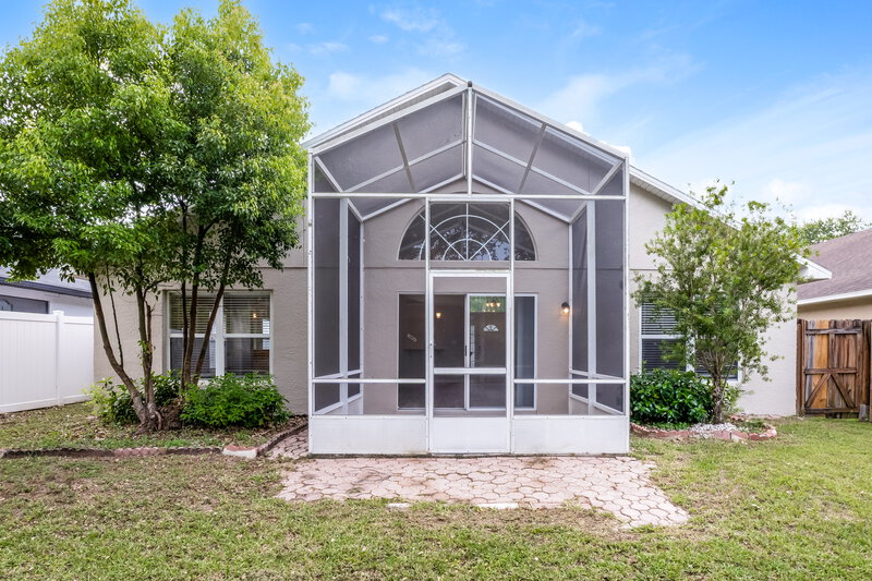 2,405/Mo, 7920 Oakstone Ct Orlando, FL 32822 Rear View