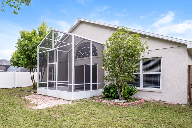 2,405/Mo, 7920 Oakstone Ct Orlando, FL 32822 Rear View 2