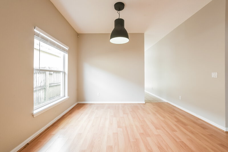 2,190/Mo, 10531 Leader Ln Orlando, FL 32825 Dining Room View