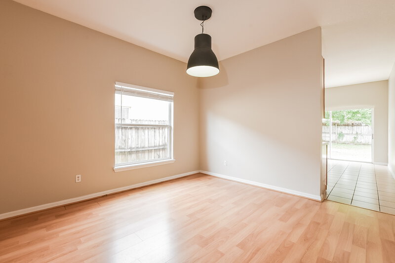 2,190/Mo, 10531 Leader Ln Orlando, FL 32825 Dining Room View 2