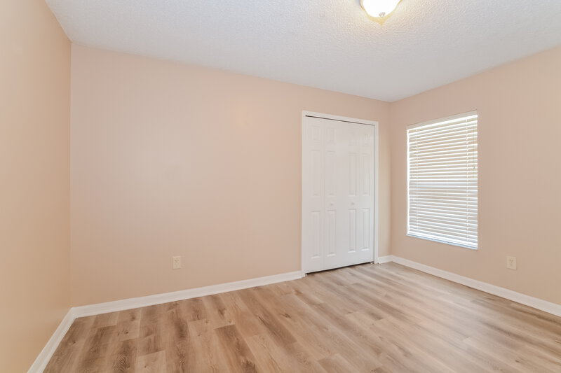 2,225/Mo, 310 Country Lakes Cir Groveland, FL 34736 Bedroom View