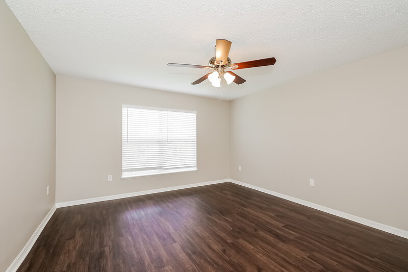 3,200/Mo, 907 Gateshead Ct Kissimmee, FL 34758 Main Bedroom View