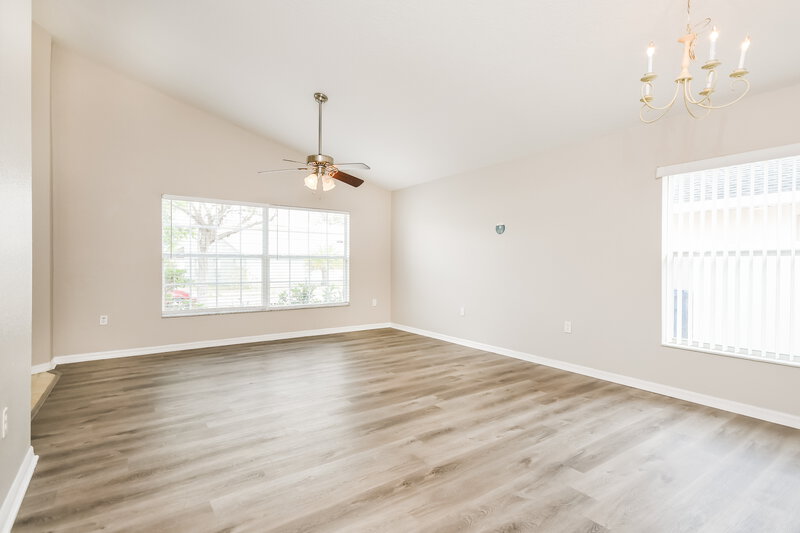 2,025/Mo, 515 Winthrop Pl Haines City, FL 33844 Misc View 2