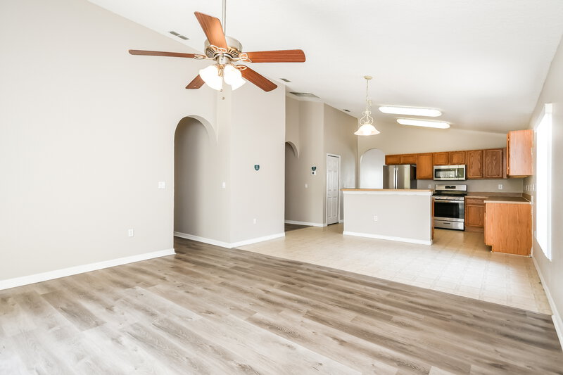 2,025/Mo, 515 Winthrop Pl Haines City, FL 33844 Misc View 7