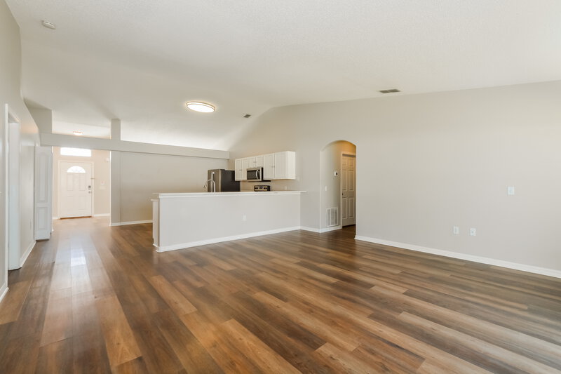 1,890/Mo, 232 Tiffany Ct Kissimmee, FL 34758 Living Room View 2