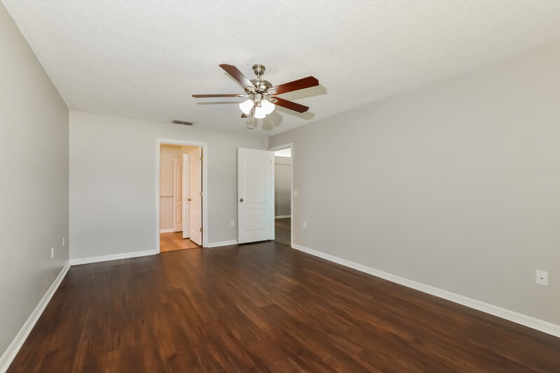 1,890/Mo, 232 Tiffany Ct Kissimmee, FL 34758 Main Bedroom View 2