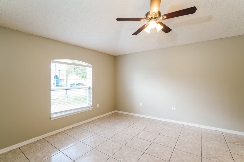 1,960/Mo, 5 Sequoia Way Kissimmee, FL 34758 Living Room View 2