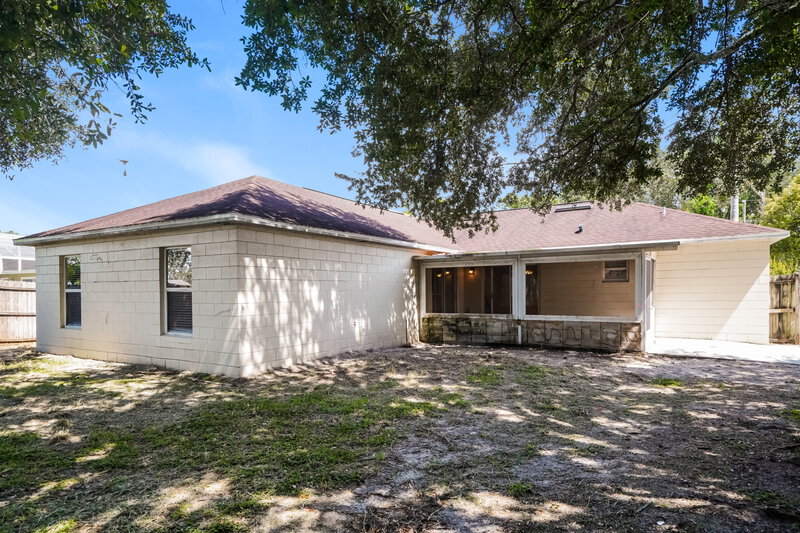 1,960/Mo, 5 Sequoia Way Kissimmee, FL 34758 Rear View