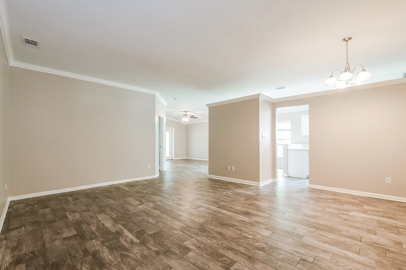 2,425/Mo, 2845 Falling Tree Cir Orlando, FL 32837 Living Room View