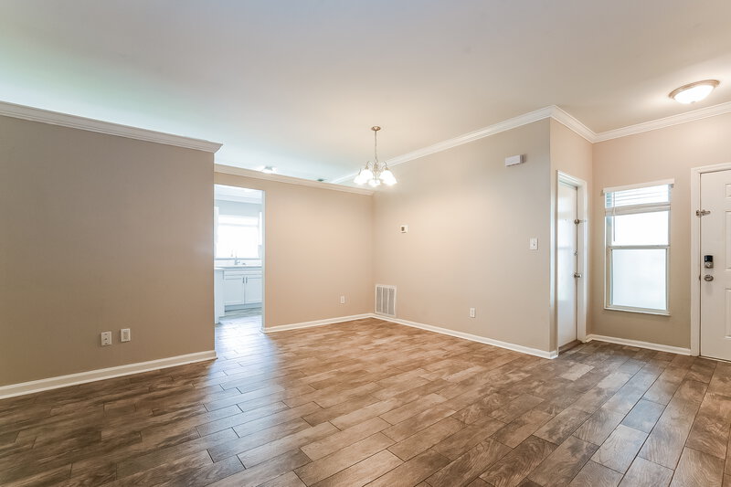2,425/Mo, 2845 Falling Tree Cir Orlando, FL 32837 Dining Room View