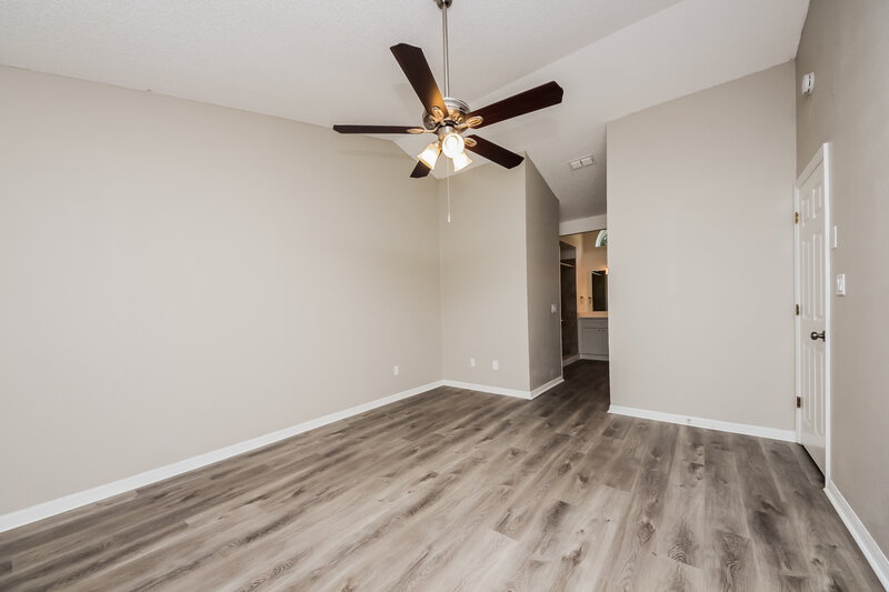 2,390/Mo, 814 Wil O Wik Dr Casselberry, FL 32707 Main Bedroom View