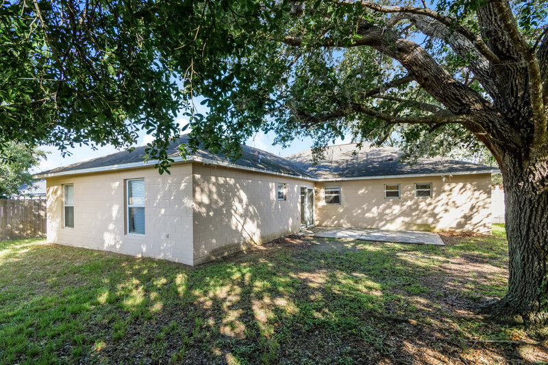1,785/Mo, 225 Cranbrook Dr Kissimmee, FL 34758 Rear View