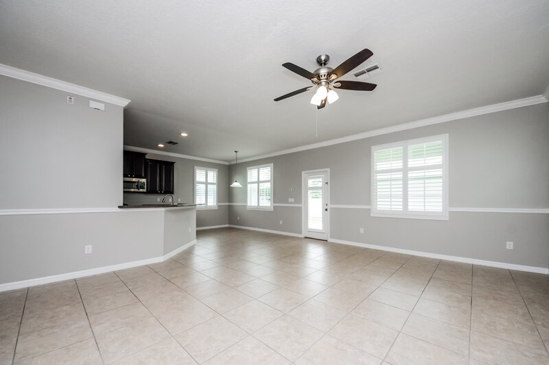 2,545/Mo, 6822 Butterfly Dr Harmony, FL 34773 Living Room View