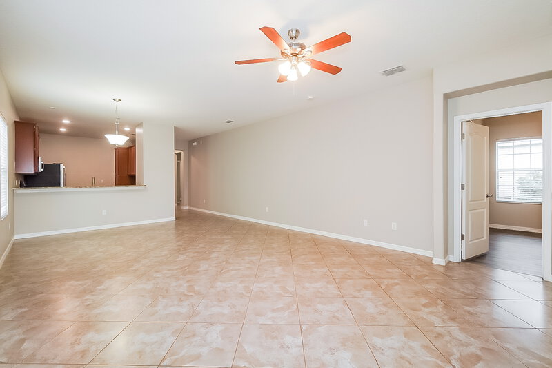 2,175/Mo, 3215 Blazing Star Ln Harmony, FL 34773 Living Room View