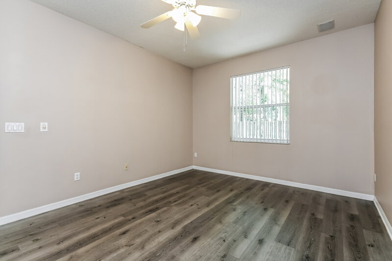 2,175/Mo, 1214 Reagans Reserve Blvd Apopka, FL 32712 Main Bedroom View