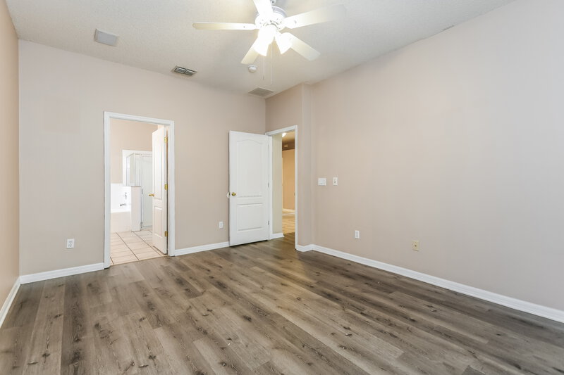 2,175/Mo, 1214 Reagans Reserve Blvd Apopka, FL 32712 Main Bedroom View 2