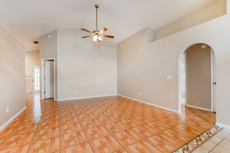 2,495/Mo, 2630 Cahill Way Lake Mary, FL 32746 Living Room View 3