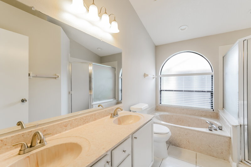 2,495/Mo, 2630 Cahill Way Lake Mary, FL 32746 Main Bathroom View