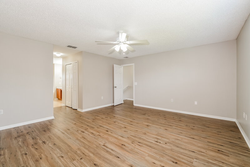 1,935/Mo, 963 Alsace Dr Kissimmee, FL 34759 Main Bedroom View