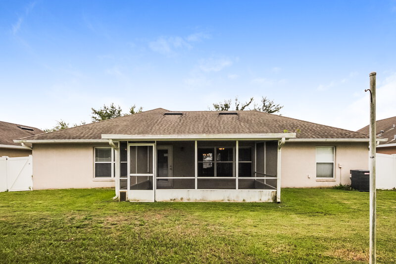 2,125/Mo, 2040 Big Buck Dr Saint Cloud, FL 34772 Rear View