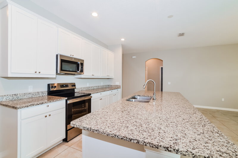 2,120/Mo, 4854 Terra Sole Pl Saint Cloud, FL 34771 Kitchen View